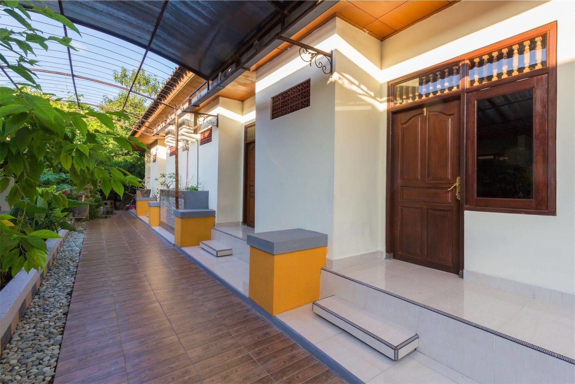 Reddoorz @ Sehati Raya Kuta Legian Exterior foto
